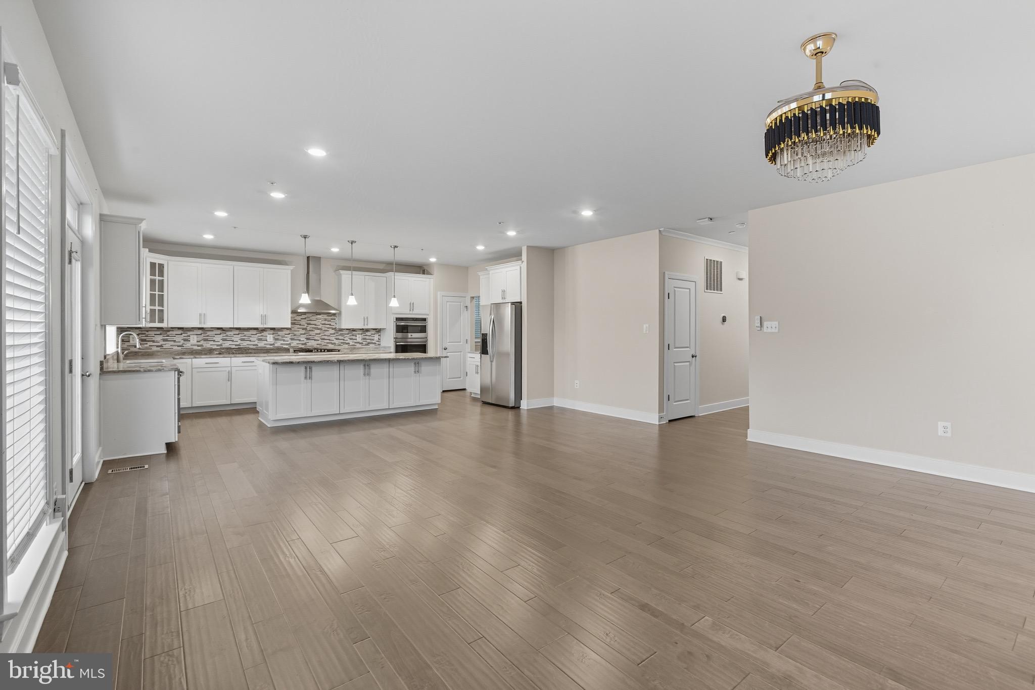 BRICK YARD STATION - Residential