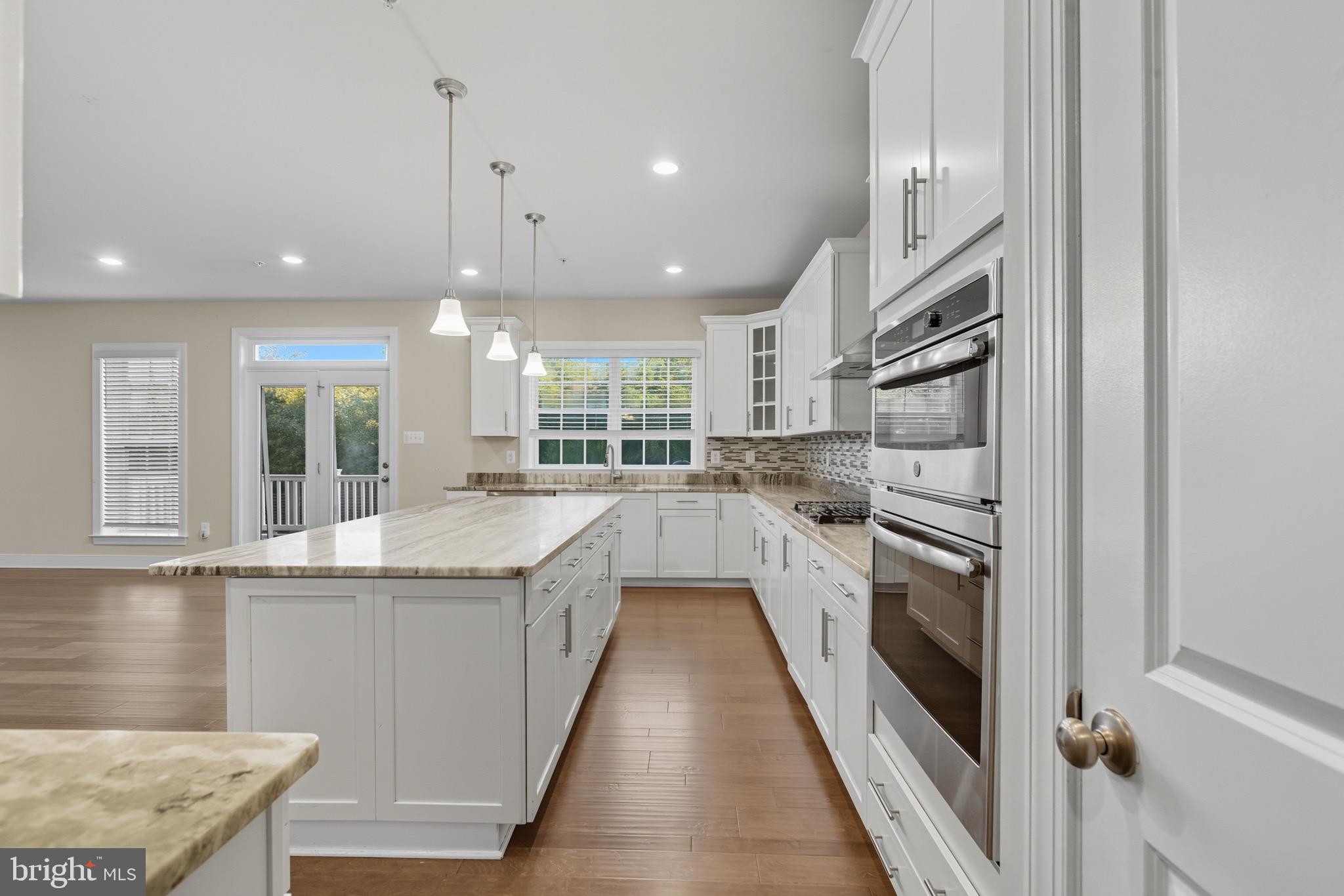 BRICK YARD STATION - Residential