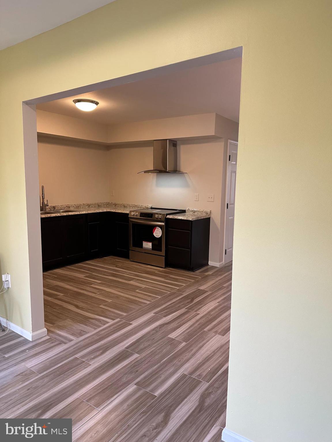 HISTORIC CHARLES TOWN - Residential Lease