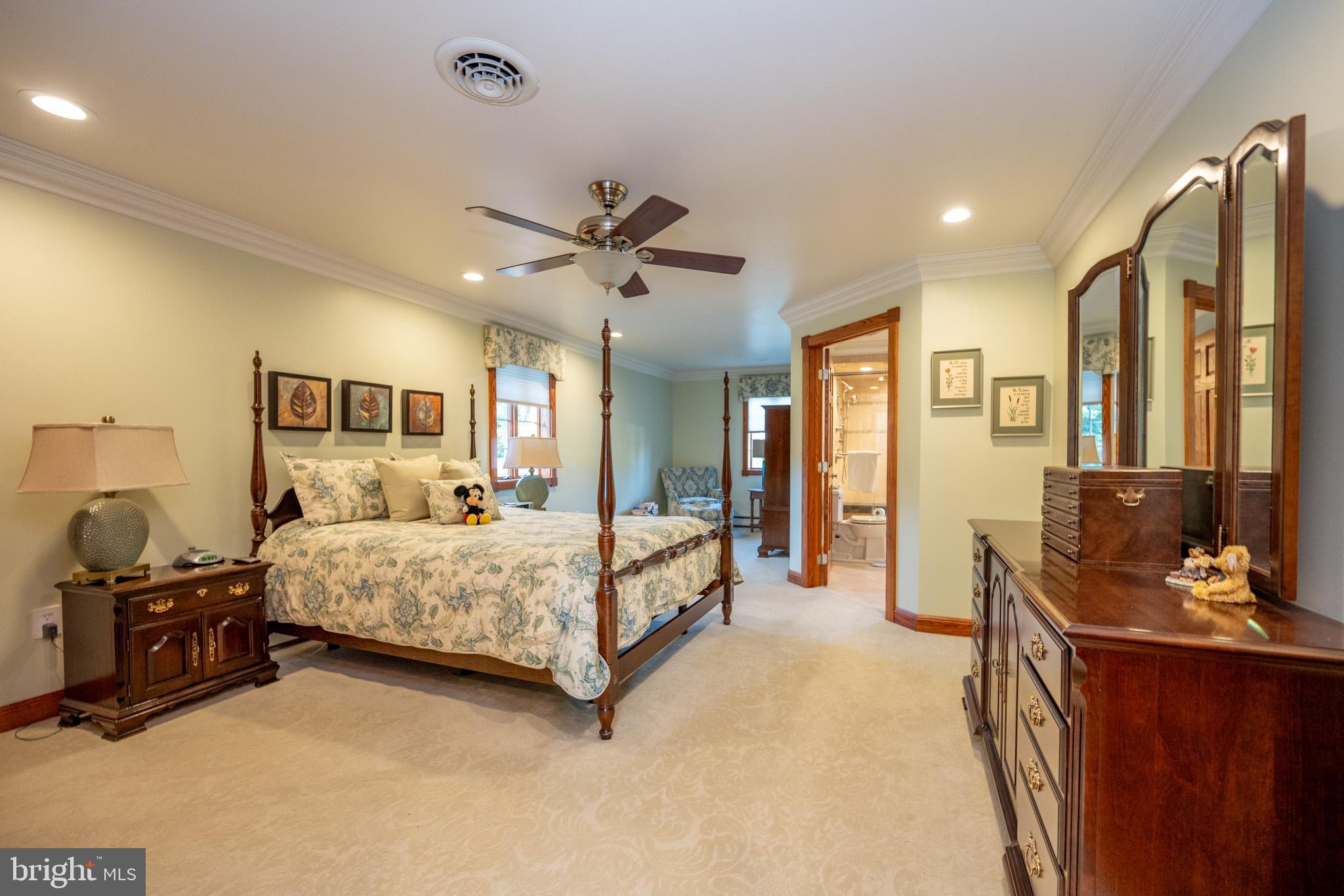 MT. LAKE PARK - Residential