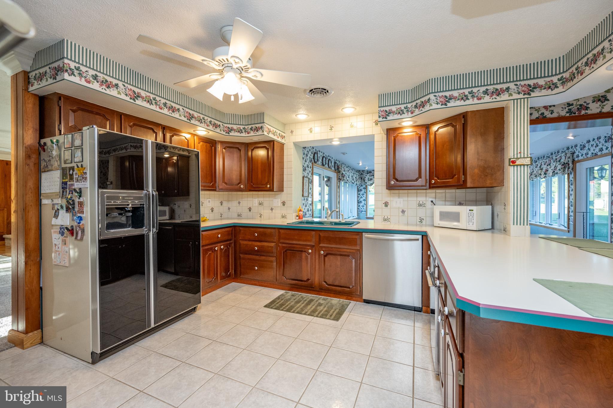 MT. LAKE PARK - Residential