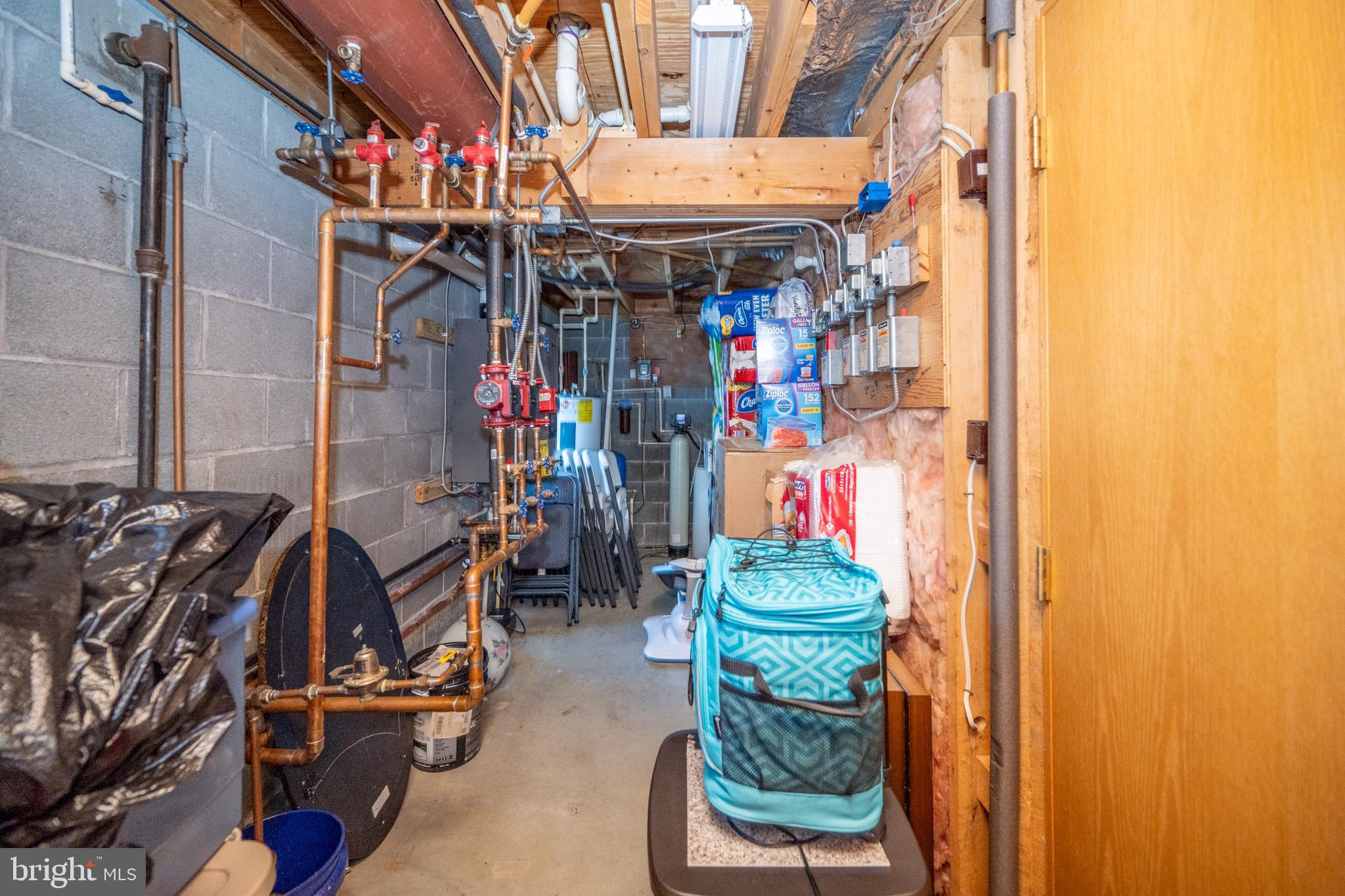 MT. LAKE PARK - Residential