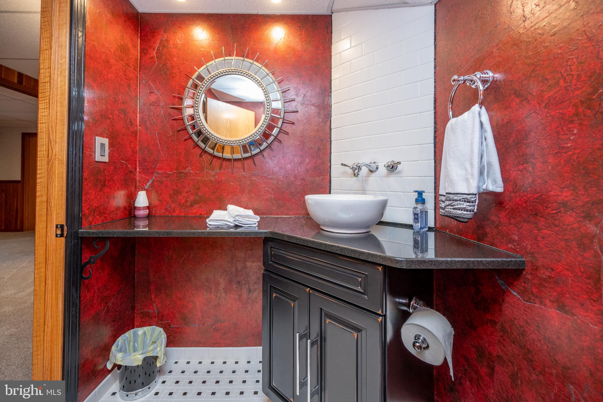 MT. LAKE PARK - Residential