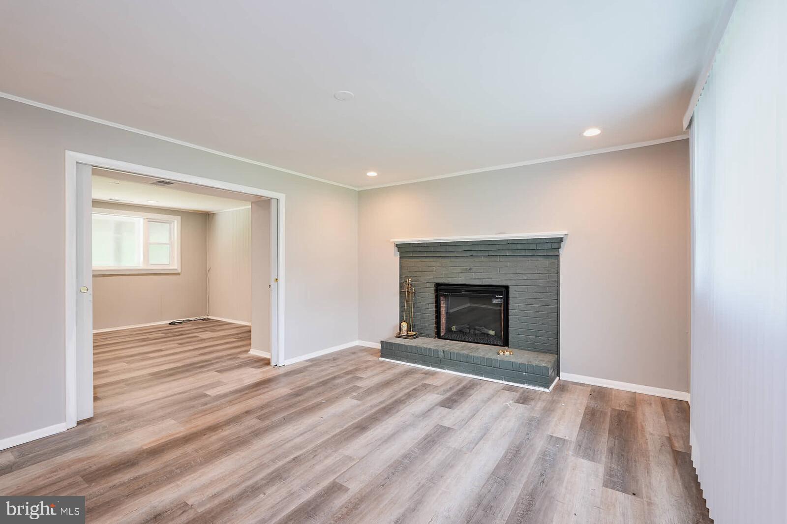 SURRATTS GARDENS - Residential