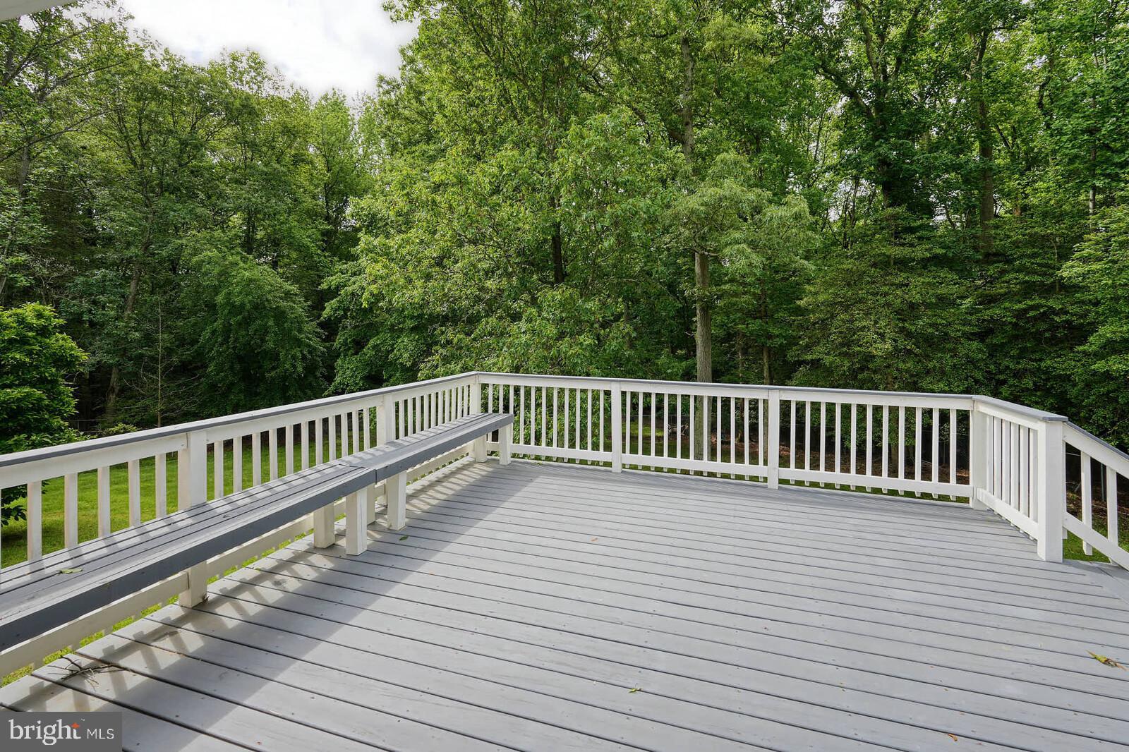 SURRATTS GARDENS - Residential