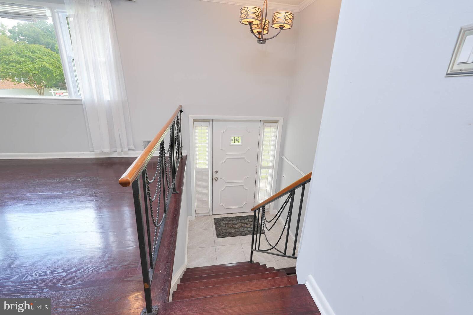 SURRATTS GARDENS - Residential