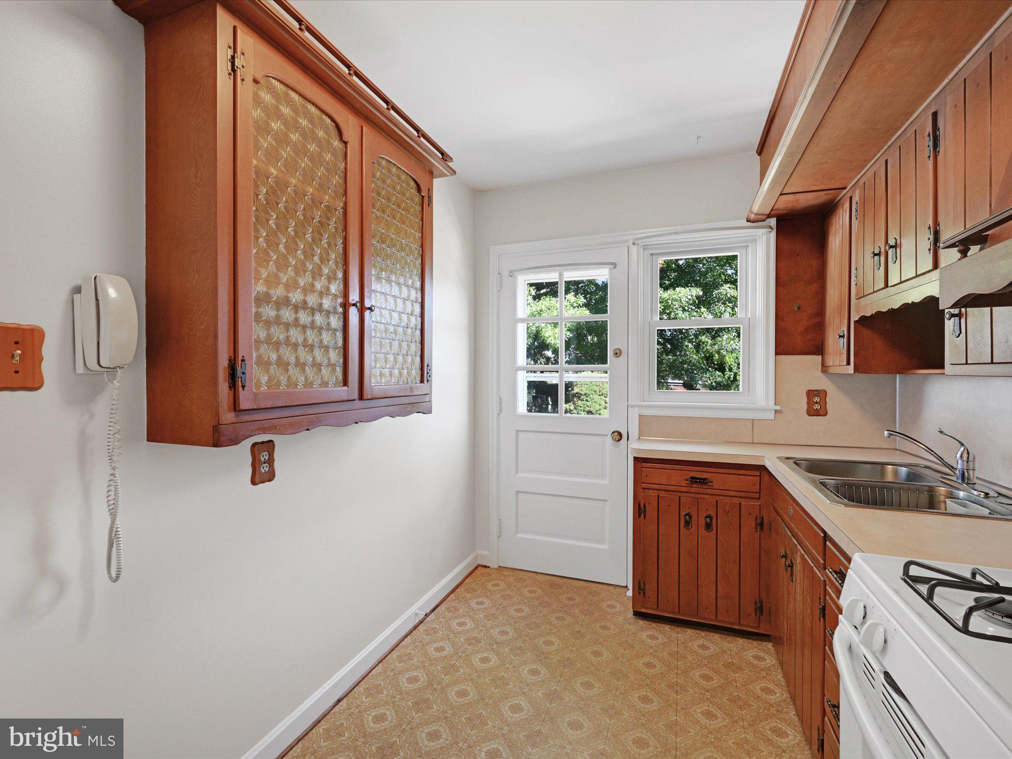 LANCASTER - Residential