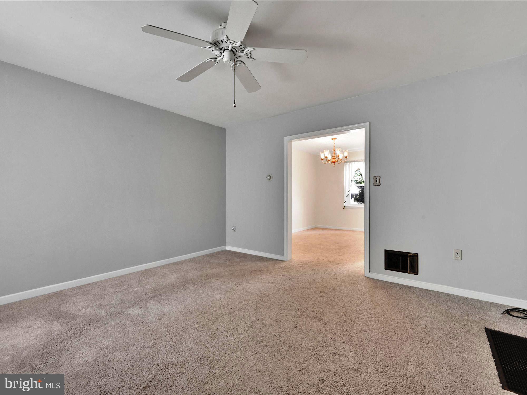 LANCASTER - Residential