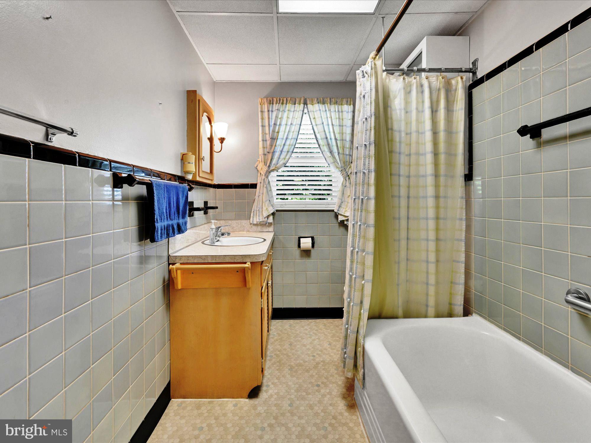 LANCASTER - Residential