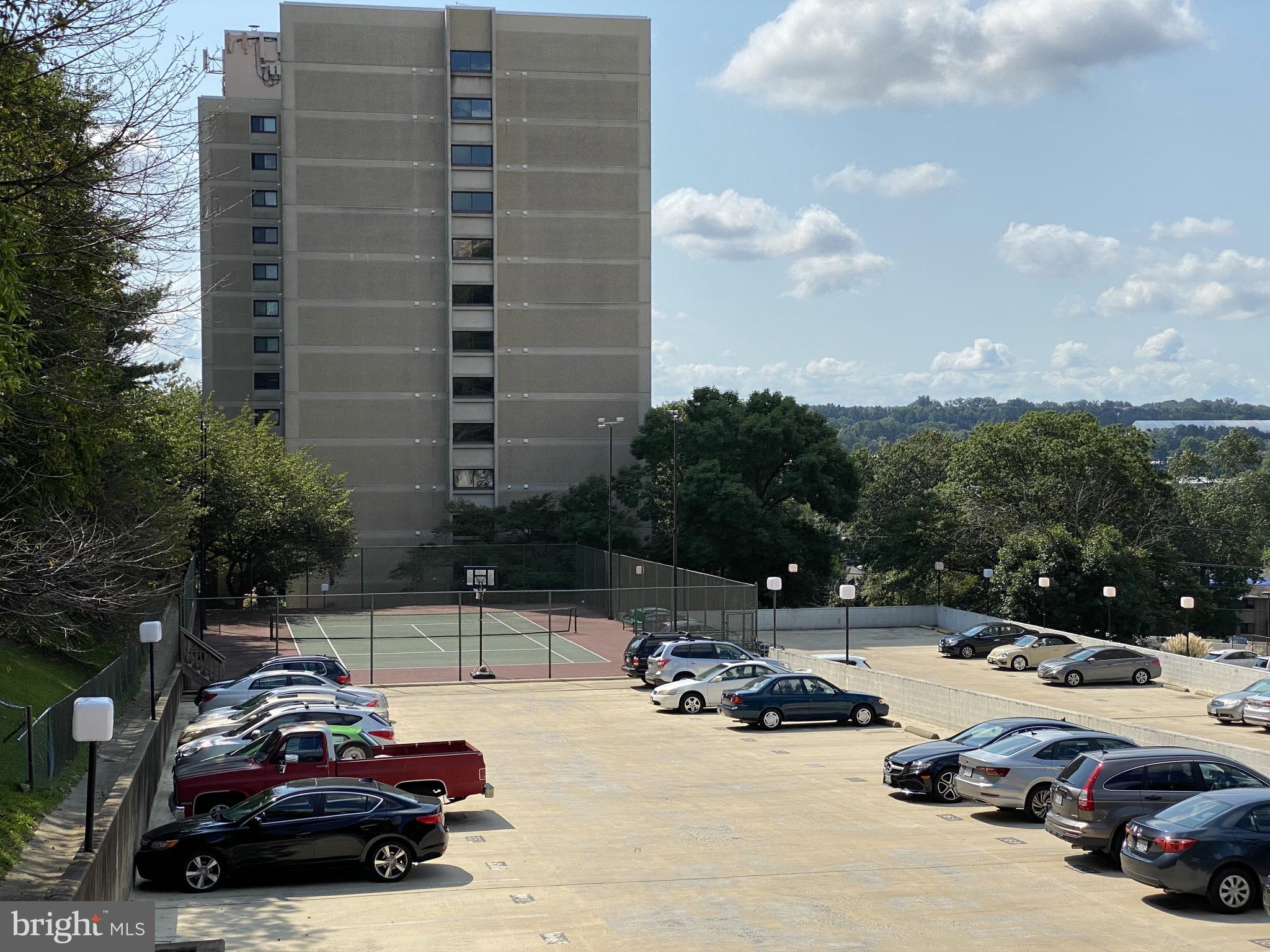 HIGHPOINTE - Residential