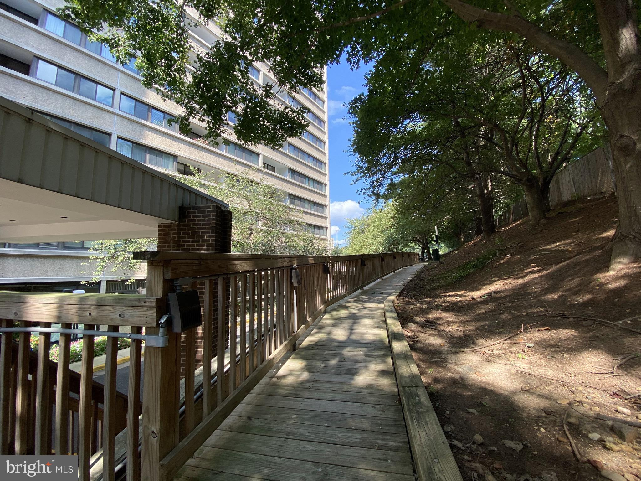 HIGHPOINTE - Residential