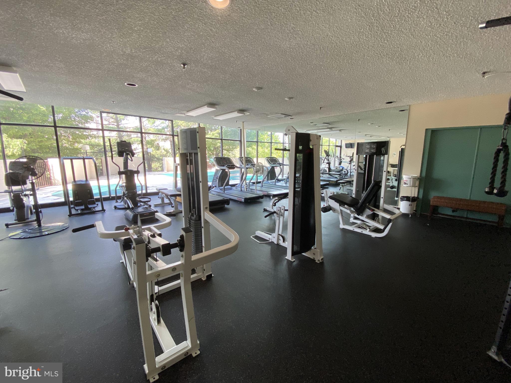 HIGHPOINTE - Residential