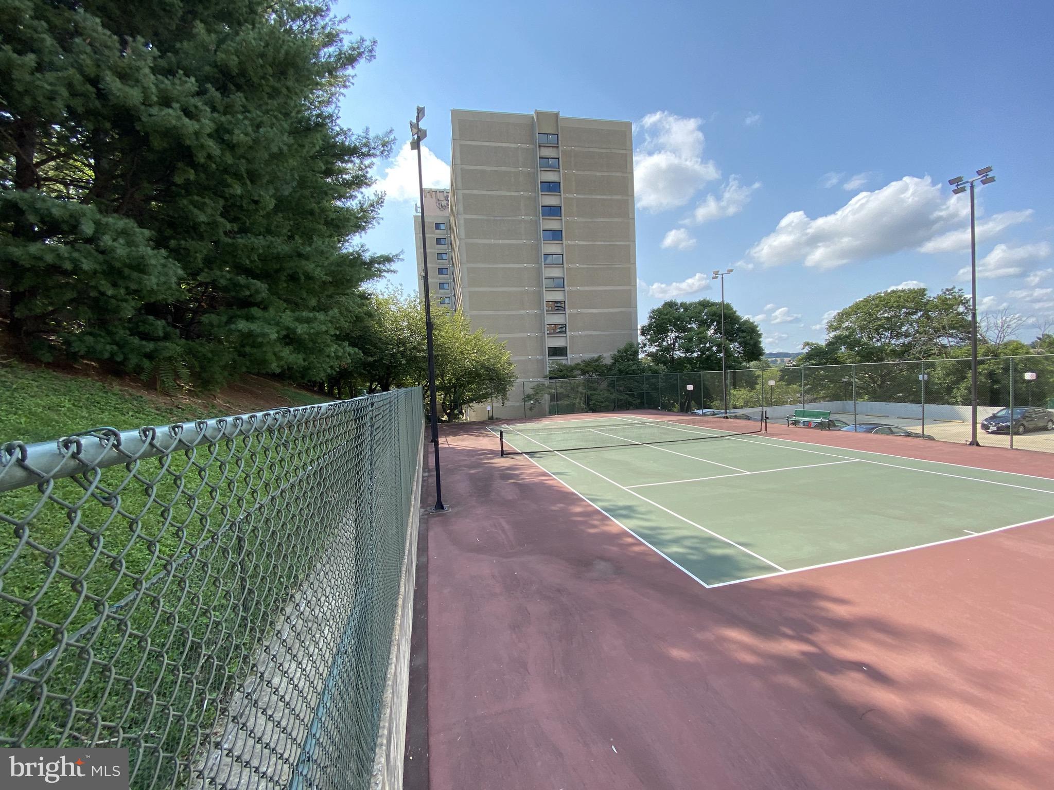 HIGHPOINTE - Residential