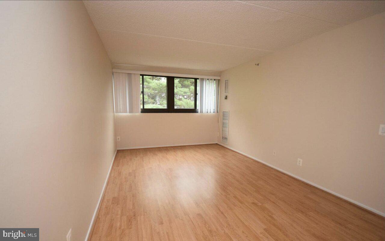 HIGHPOINTE - Residential