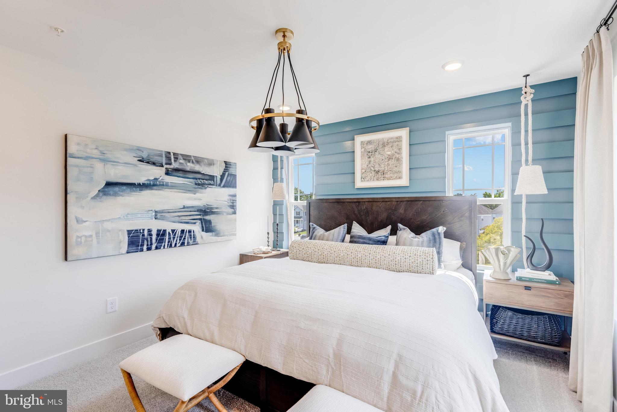 WATER'S LANDING - Residential