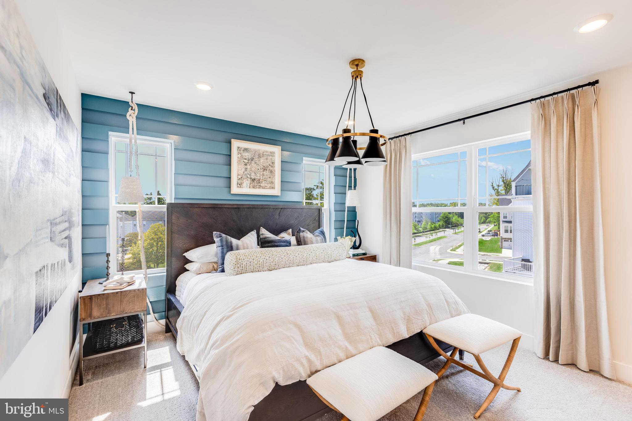 WATER'S LANDING - Residential