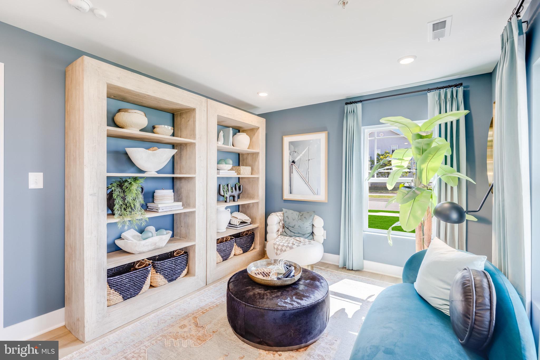 WATER'S LANDING - Residential