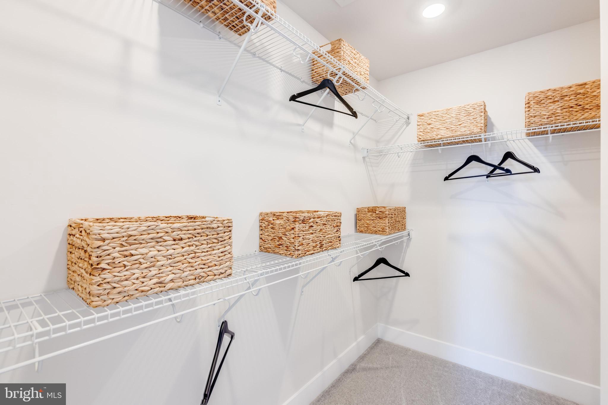 WATER'S LANDING - Residential