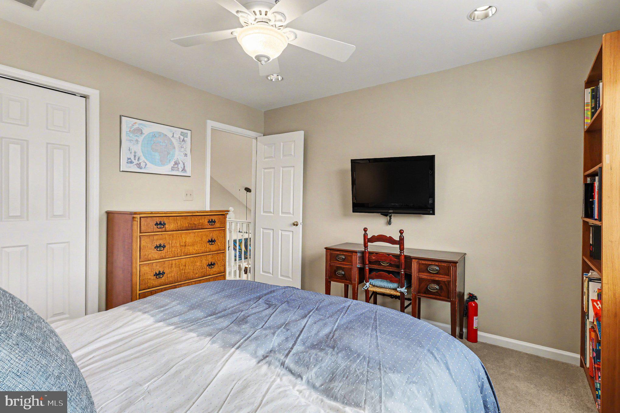 BLUE BELL CC - Residential