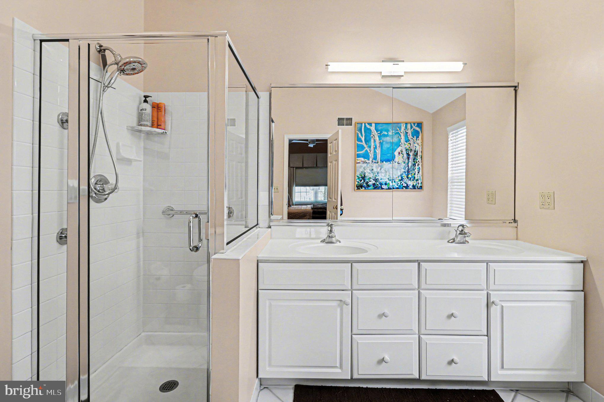 BLUE BELL CC - Residential