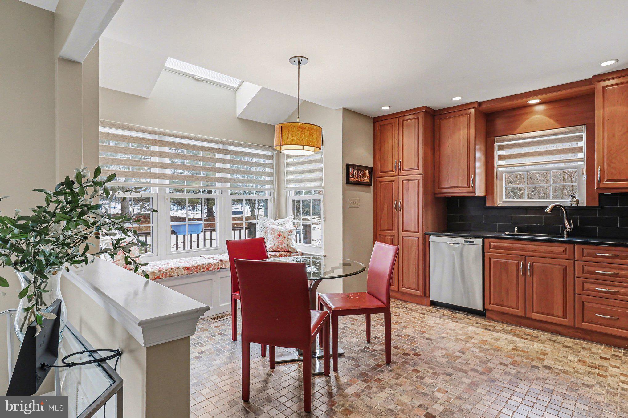 BLUE BELL CC - Residential