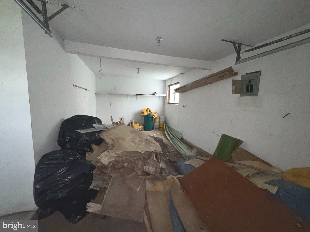 CENTENNIAL HILLS - Residential