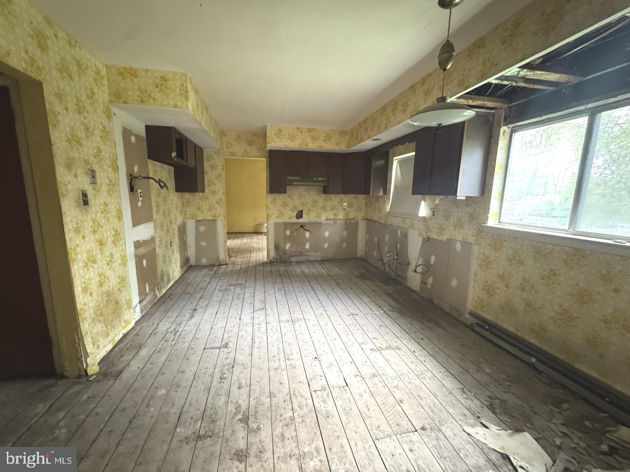 CENTENNIAL HILLS - Residential