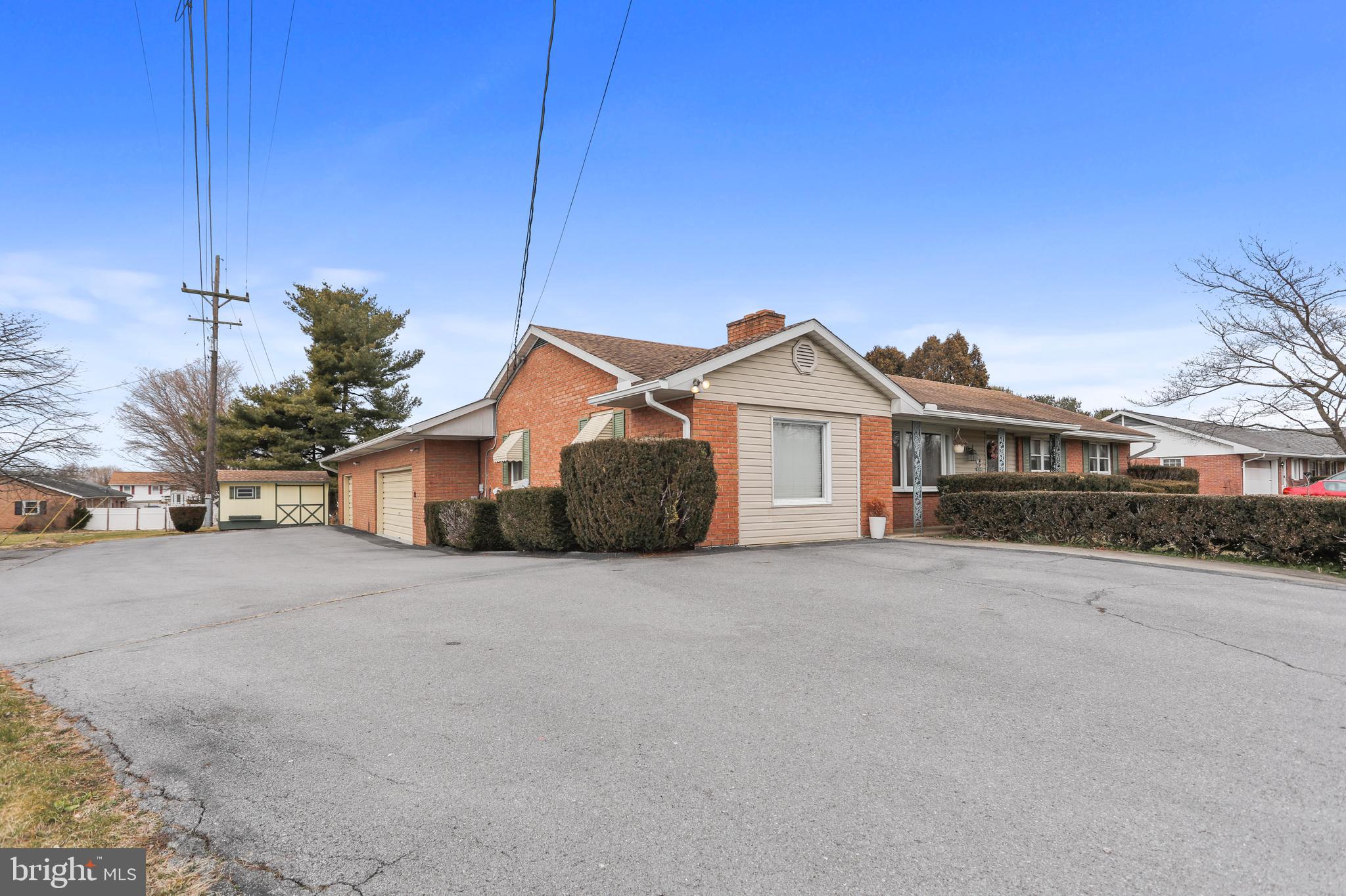 HAGERSTOWN - Residential