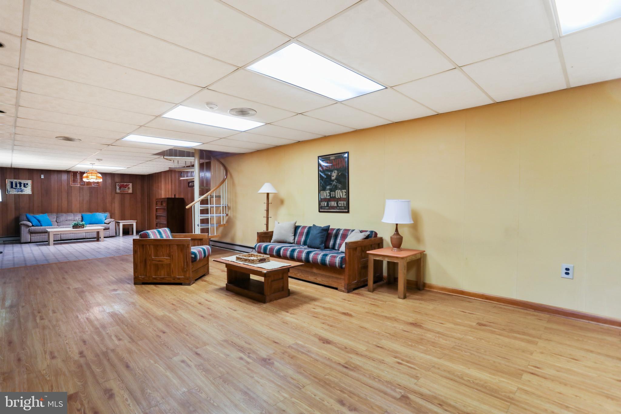 HAGERSTOWN - Residential