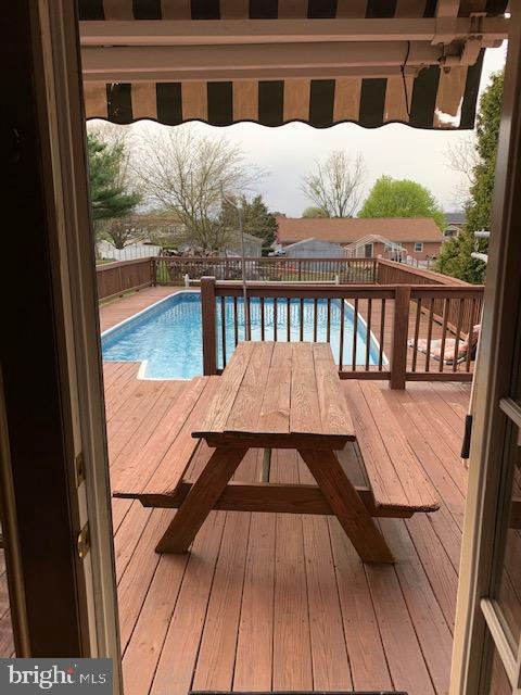 HAGERSTOWN - Residential