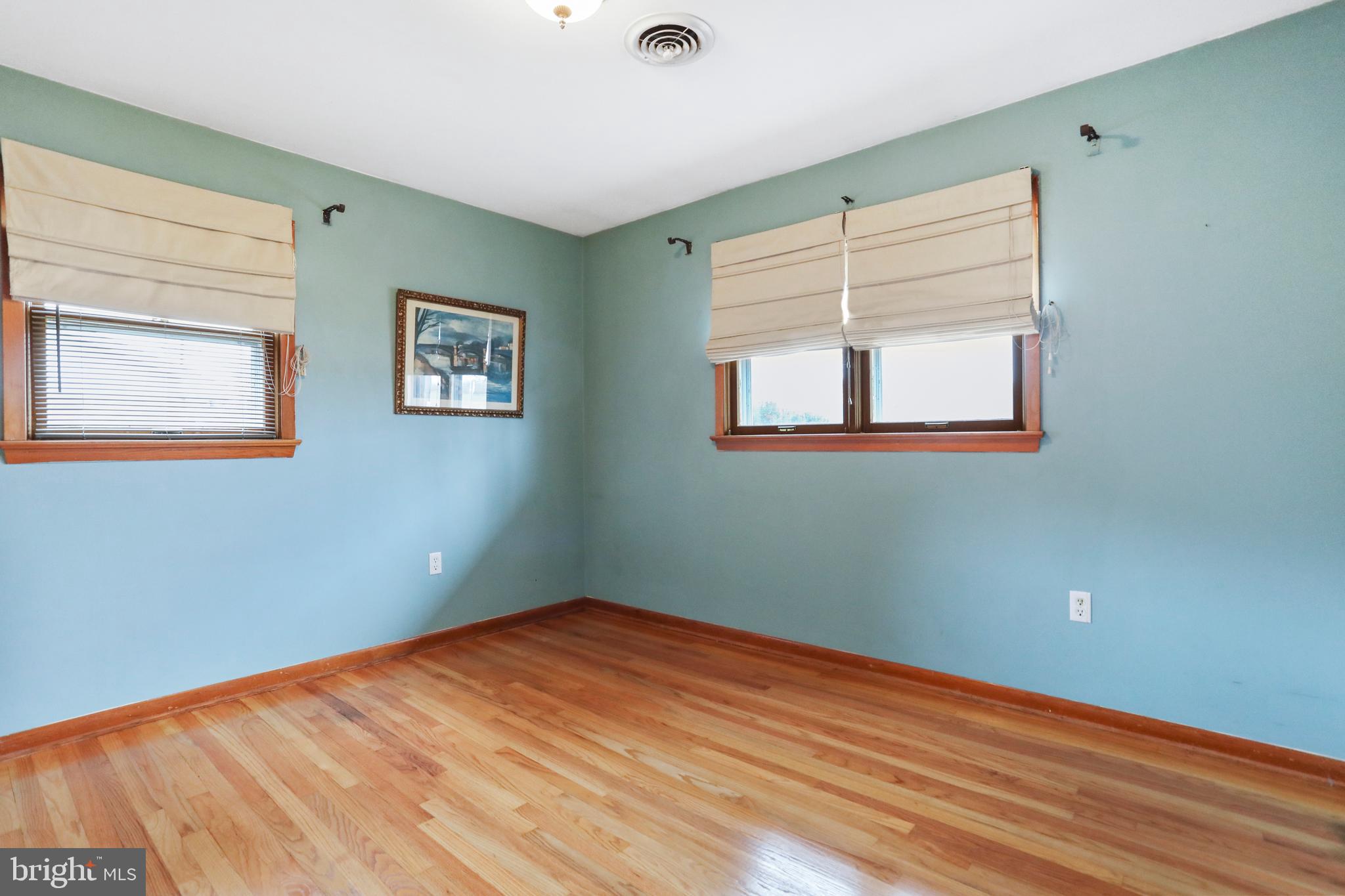 HAGERSTOWN - Residential