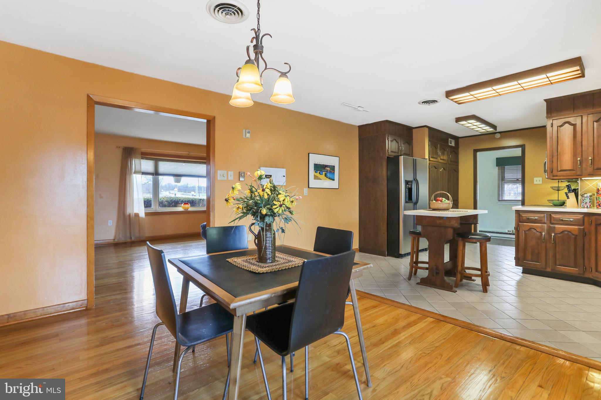 HAGERSTOWN - Residential