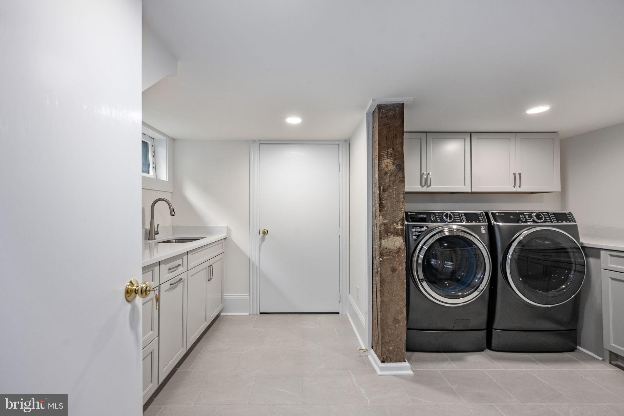 FREDERICKSBURG CITY - Residential