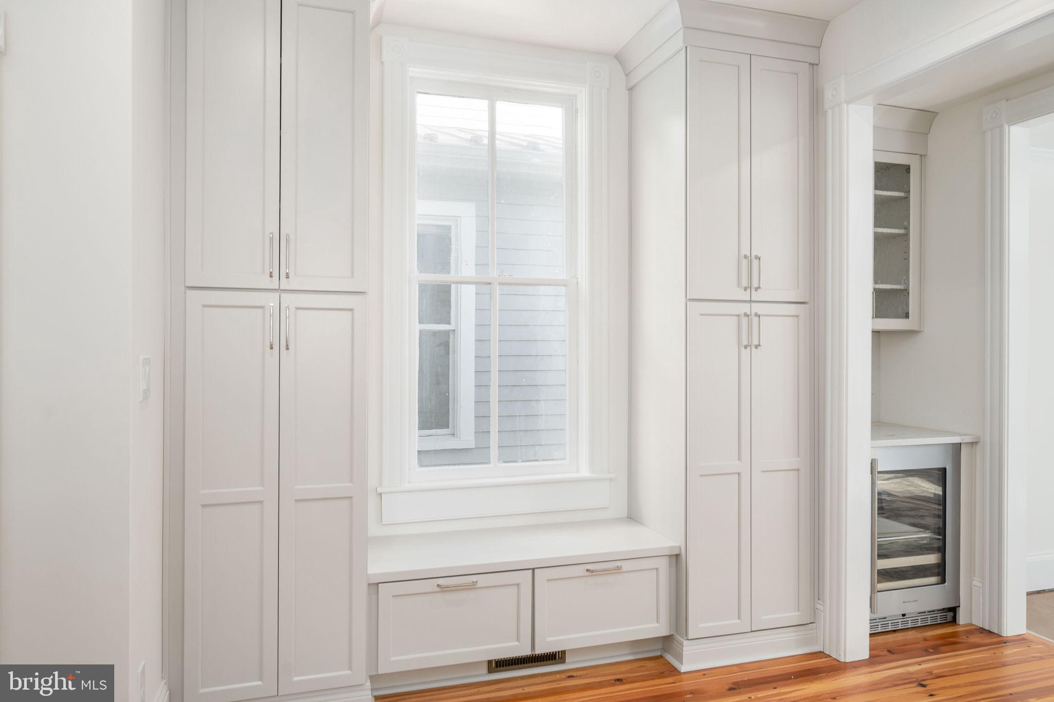 1403 WASHINGTON AVENUE