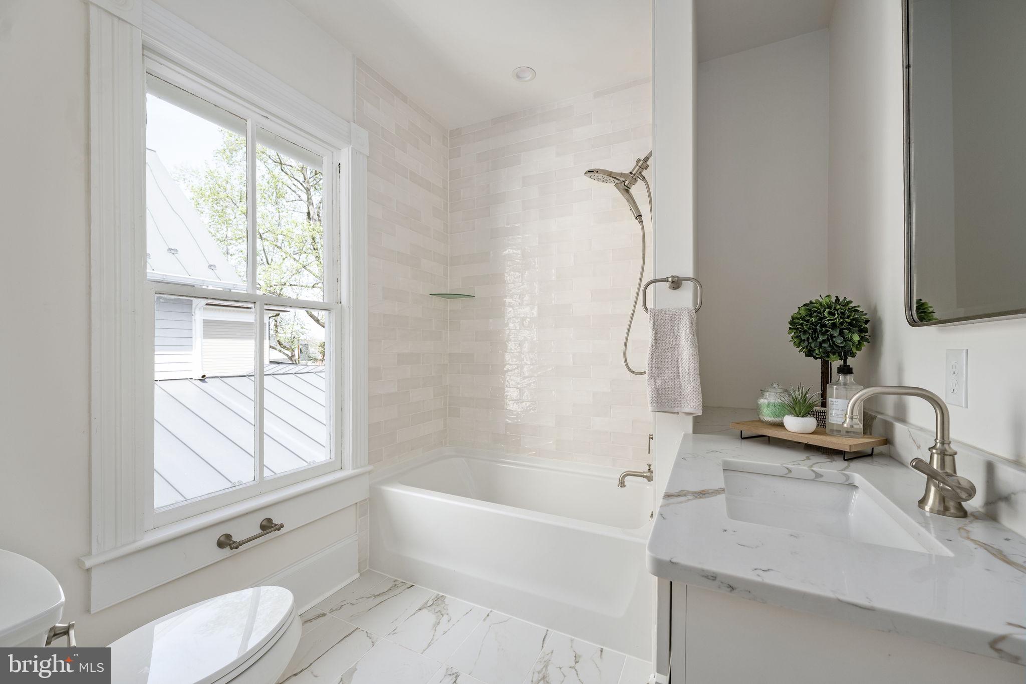 FREDERICKSBURG CITY - Residential