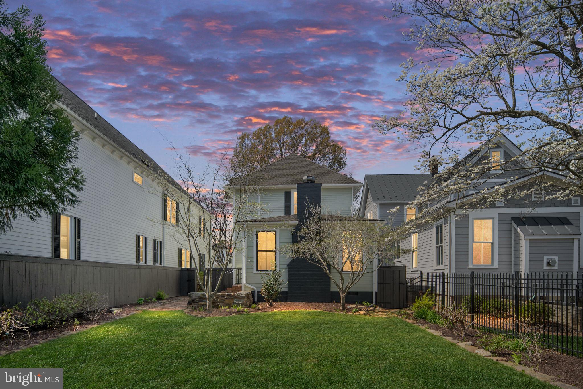 FREDERICKSBURG CITY - Residential