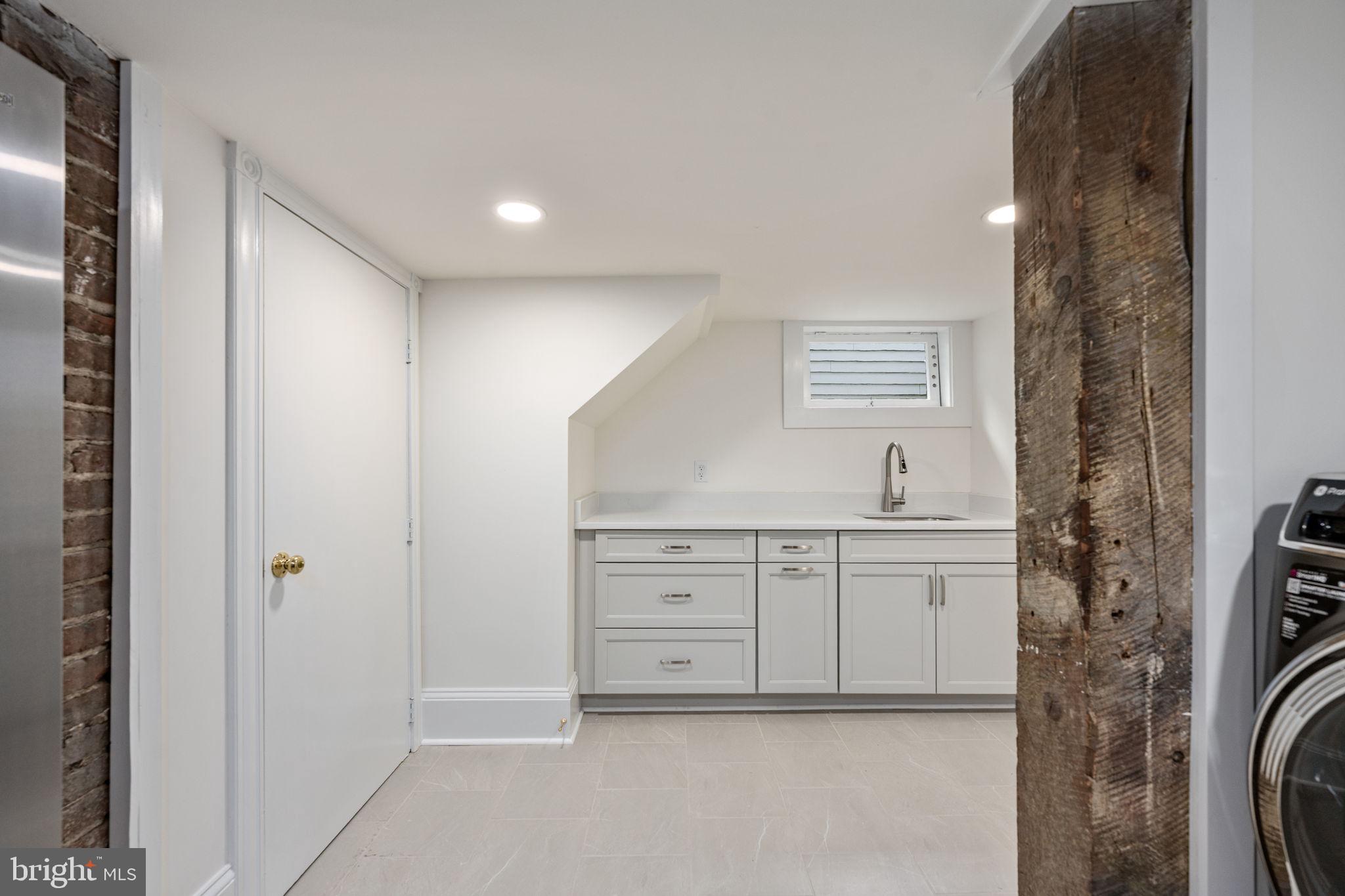 FREDERICKSBURG CITY - Residential