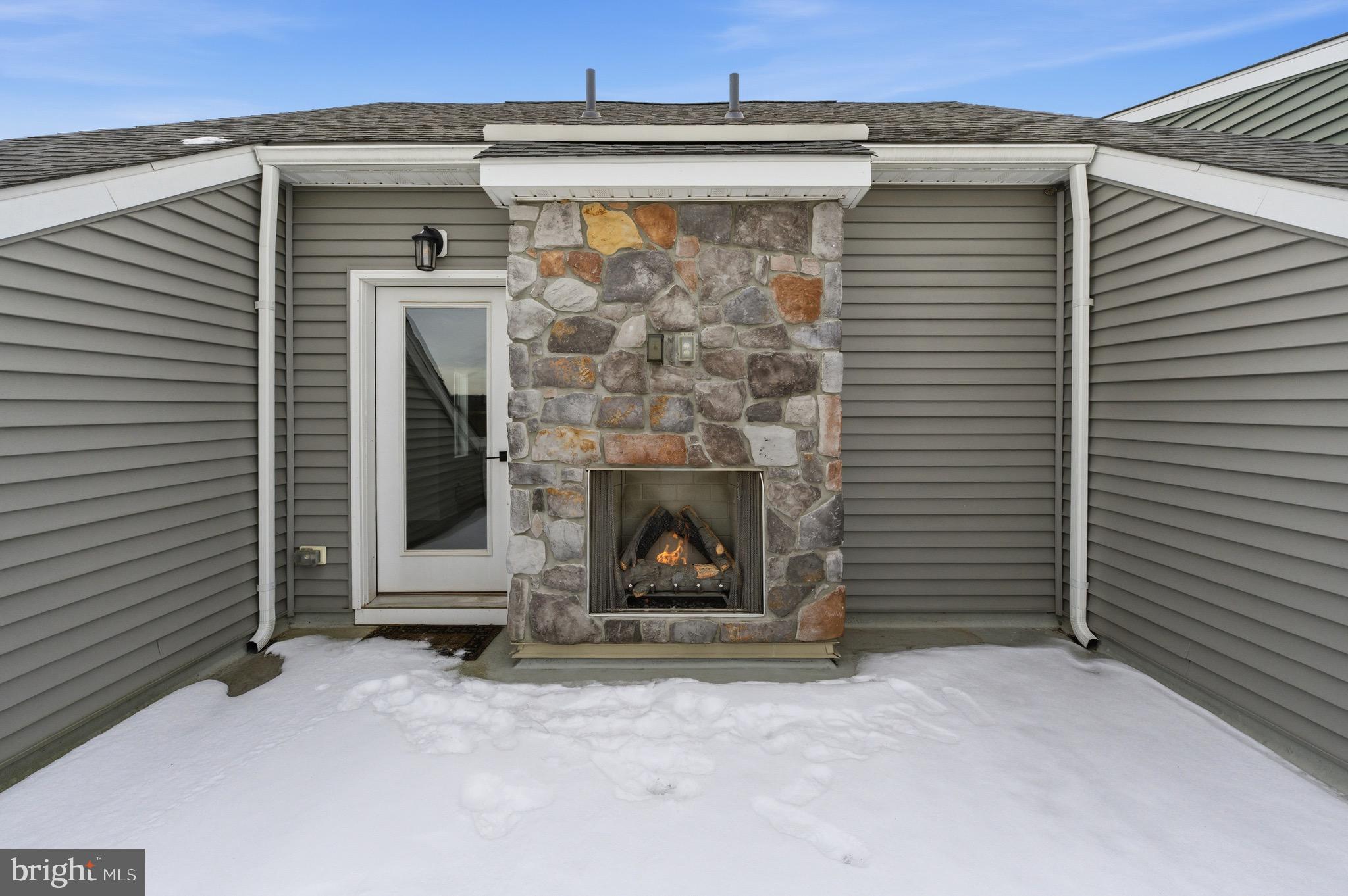 STEELPOINTE - Residential