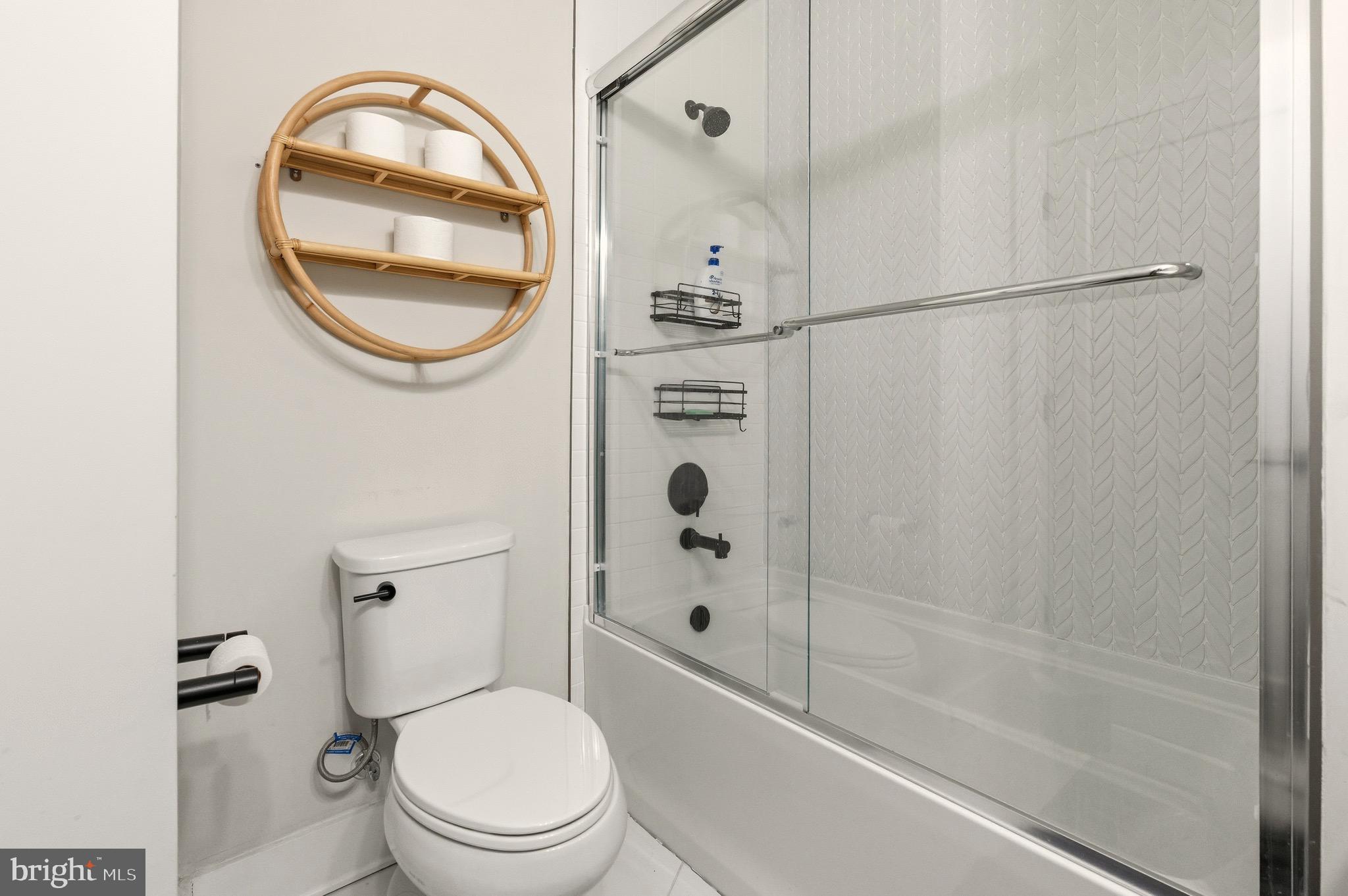 STEELPOINTE - Residential