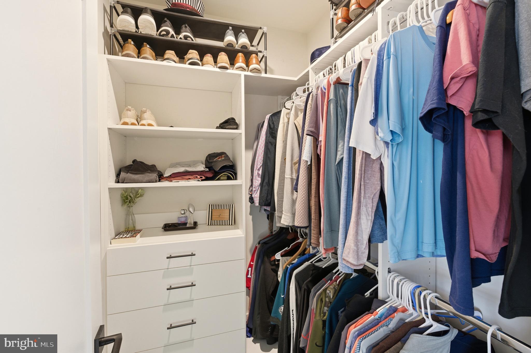 STEELPOINTE - Residential