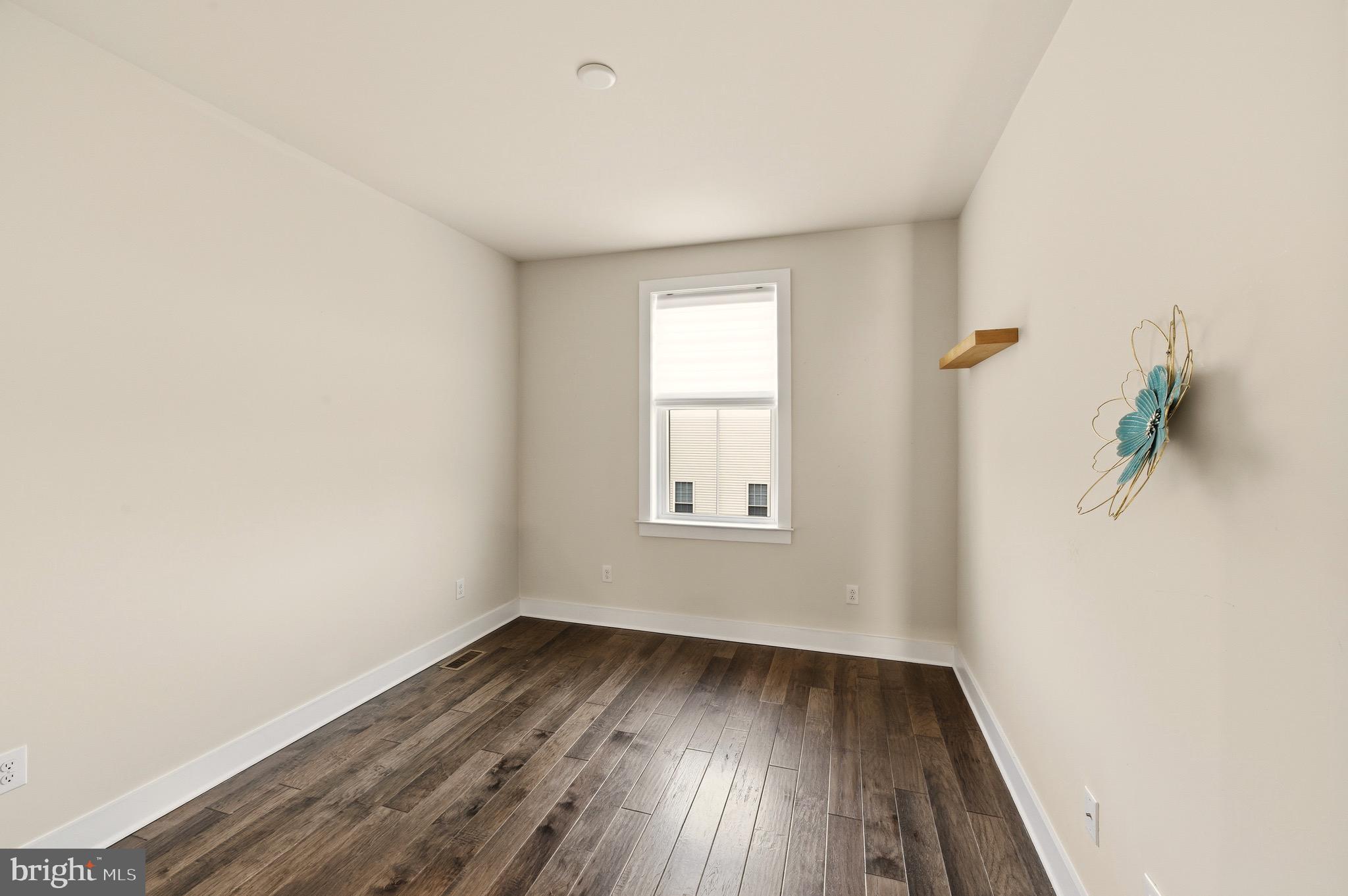 STEELPOINTE - Residential