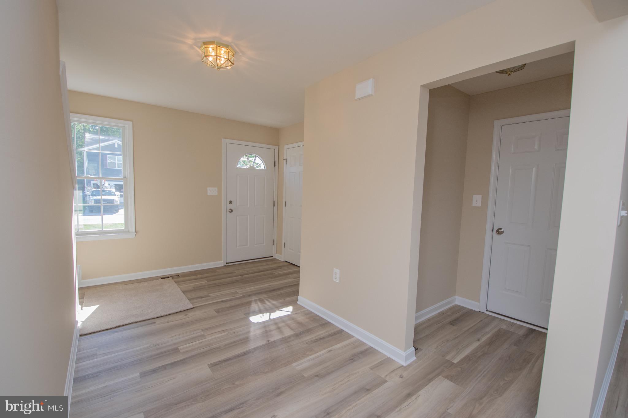 COUNTRY GROVE - Residential