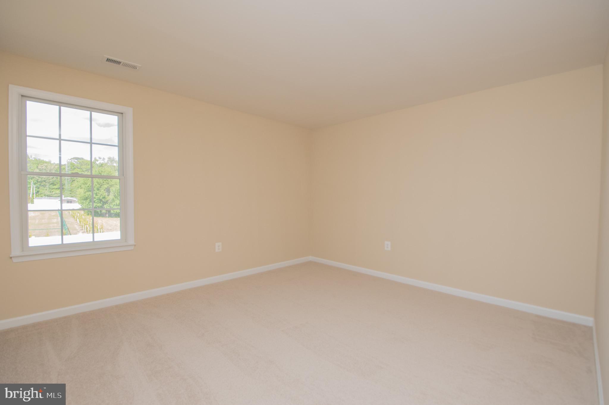 COUNTRY GROVE - Residential