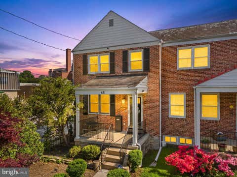 Townhouse For Sale - 431 E Belvedere Avenue<br/> BALTIMORE, MD 21212