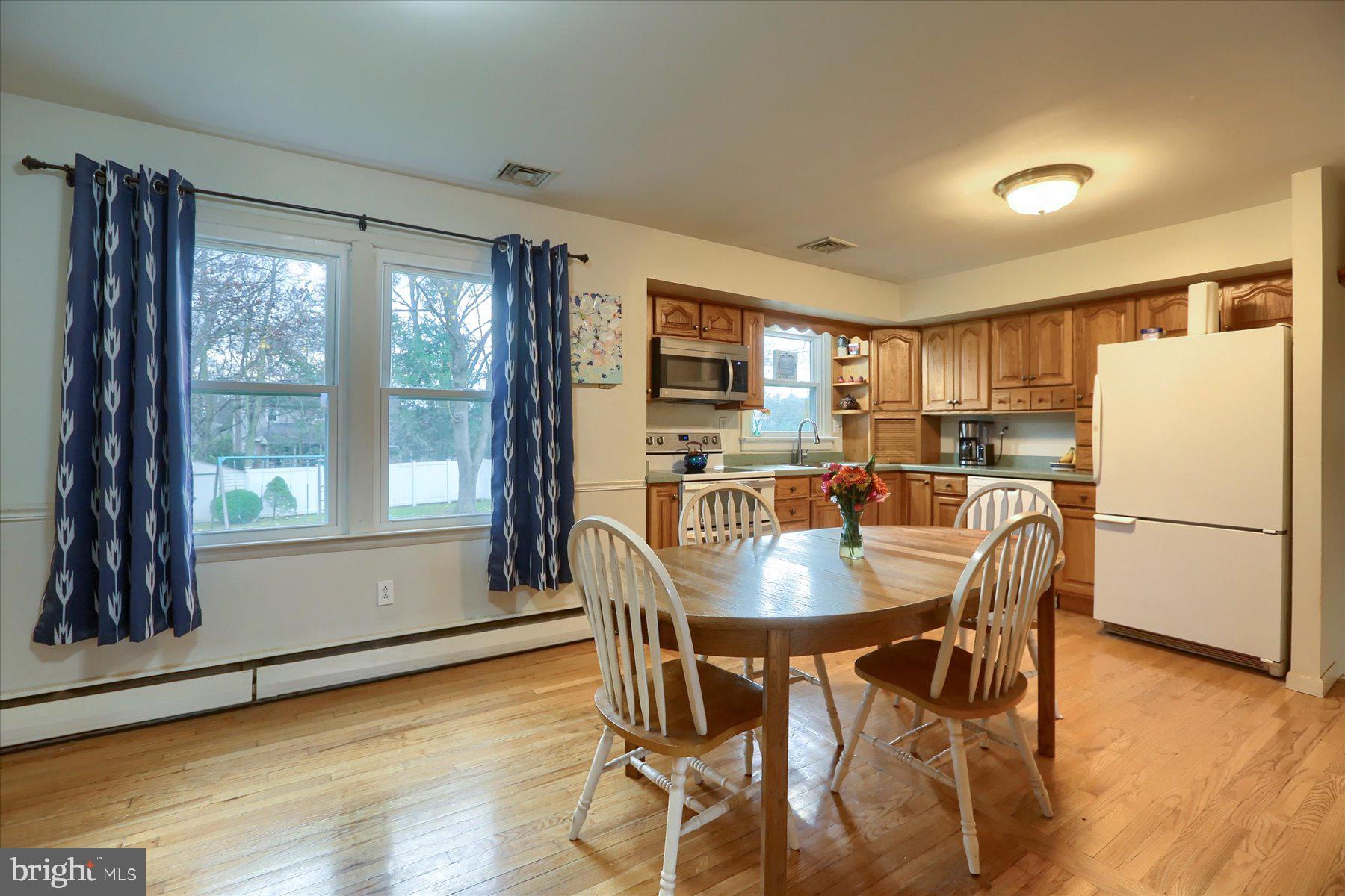 OAKWOOD PARK - Residential