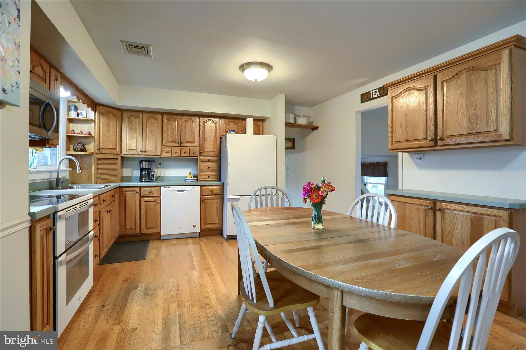 OAKWOOD PARK - Residential