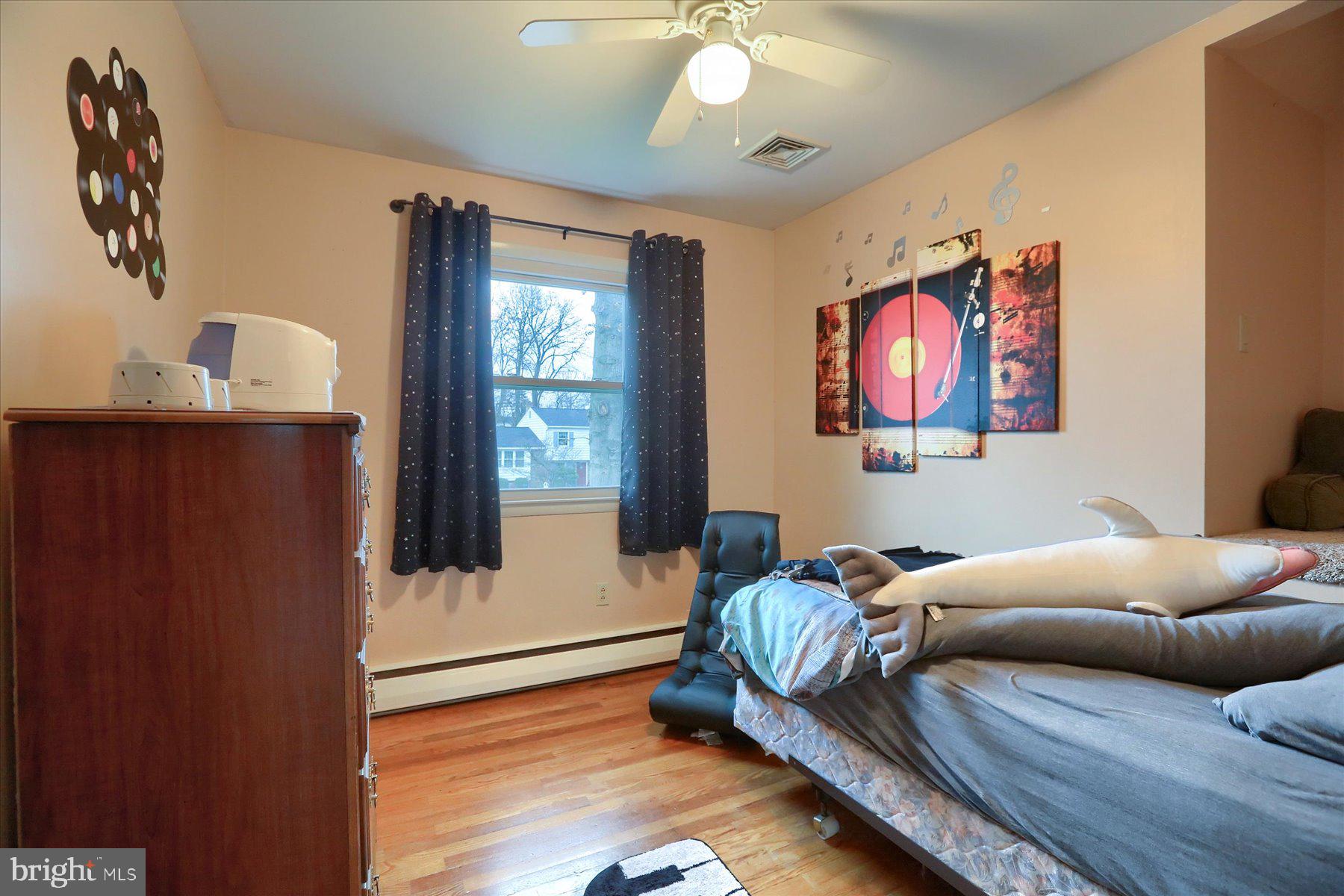 OAKWOOD PARK - Residential