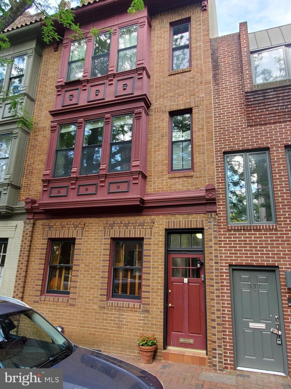 Photo of 335 S 4th Street #3, PHILADELPHIA, PA 19106 (MLS # PAPH2535072)