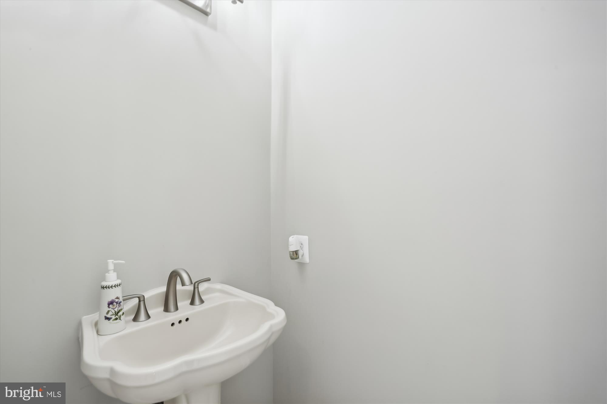 FARMLANDS - Residential