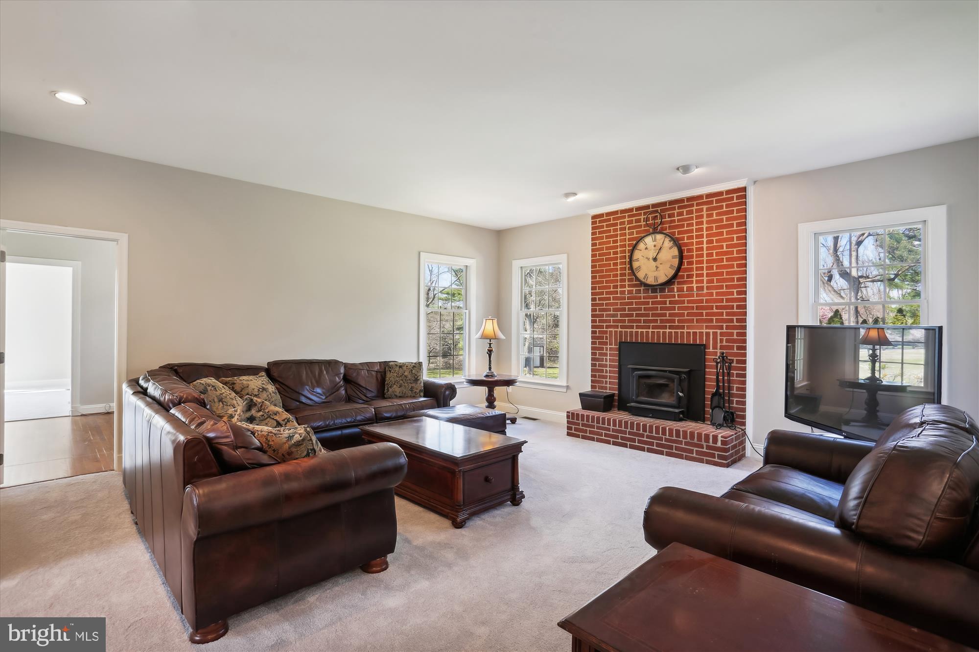 FARMLANDS - Residential